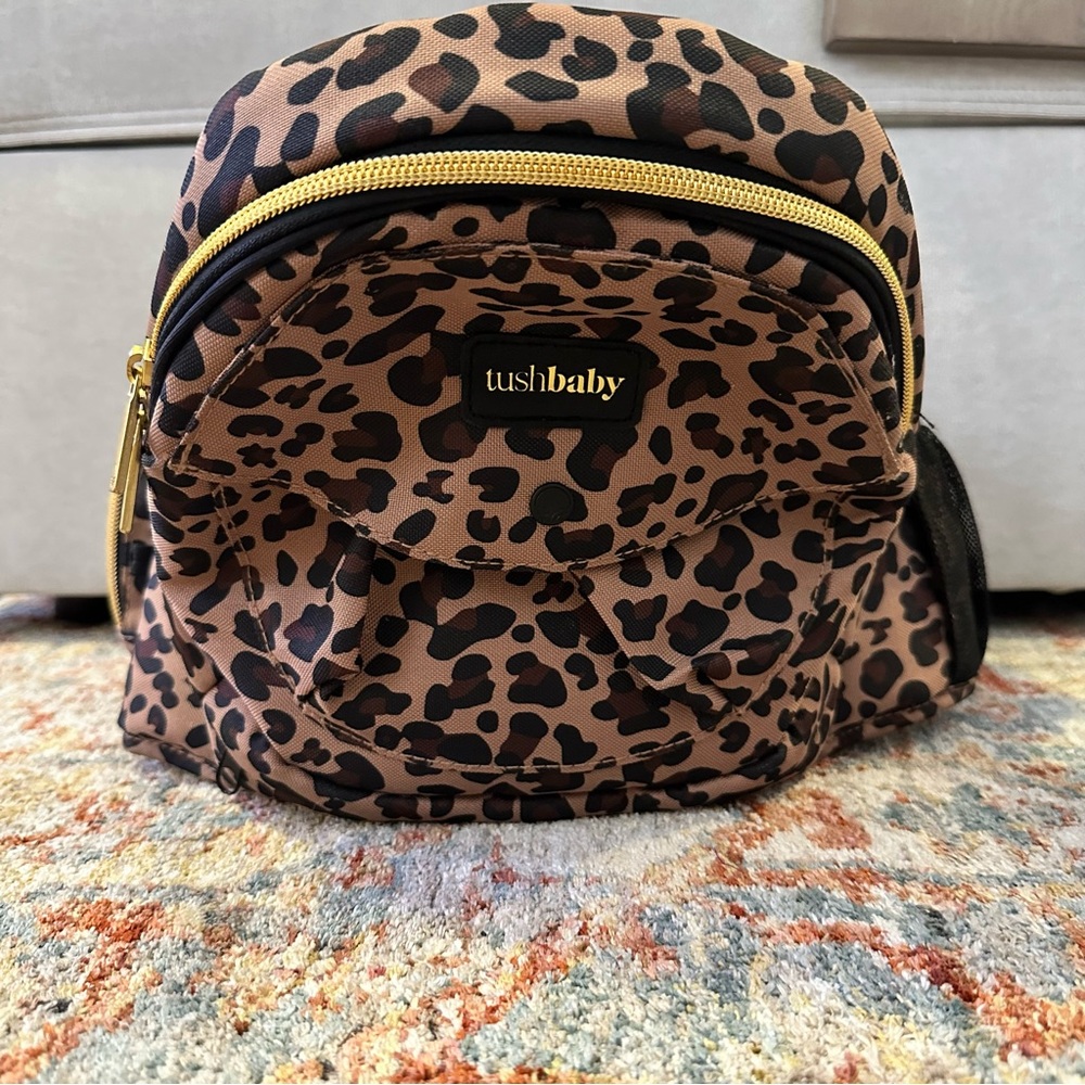 Tushbaby carrier